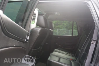 2017 Chevrolet Tahoe LT 1LT - miniatura 23