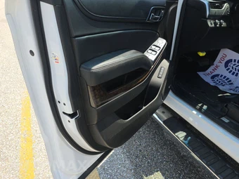2017 Chevrolet Tahoe LT 1LT - miniatura 9