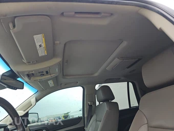 2017 Chevrolet Tahoe Premier 1LZ - miniatura 18