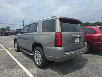 2017 Chevrolet Tahoe Premier 1LZ - miniatura 2