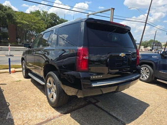 2017 Chevrolet Tahoe Premier 1LZ - miniatura 2