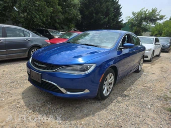 2017 Chrysler 200 Platinum