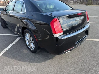 2017 Chrysler 300 Limited - miniatura 48