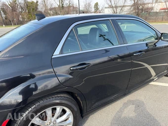 2017 Chrysler 300 Limited - miniatura 52