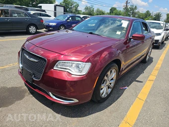 2017 Chrysler 300 Limited