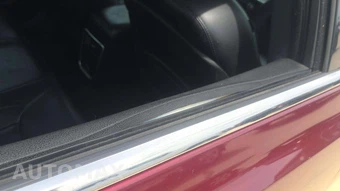 2017 Chrysler 300 Limited – miniatura 19