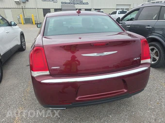 2017 Chrysler 300 Limited – miniatura 5