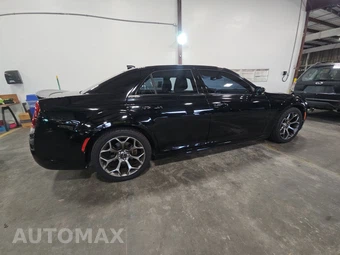 2017 Chrysler 300S – miniatura 4