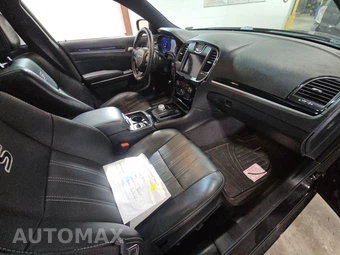 2017 Chrysler 300S – miniatura 8