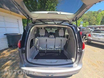 2017 Chrysler Pacifica Hybrid Touring Plus 121.6" WB - miniatura 15