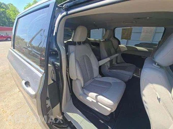 2017 Chrysler Pacifica Hybrid Touring Plus 121.6" WB - miniatura 17