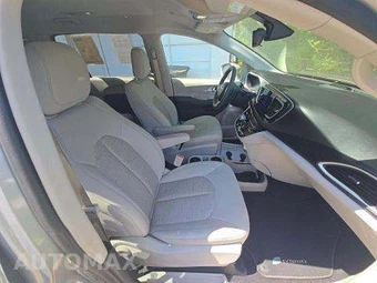 2017 Chrysler Pacifica Hybrid Touring Plus 121.6" WB - miniatura 19