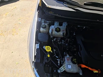 2017 Chrysler Pacifica Hybrid Touring Plus 121.6" WB - miniatura 29
