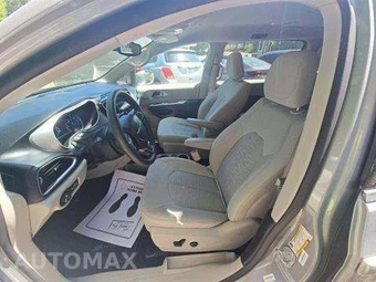 2017 Chrysler Pacifica Hybrid Touring Plus 121.6" WB - miniatura 6