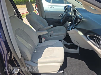 2017 Chrysler Pacifica Hybrid Touring Plus 121.6" WB - miniatura 14