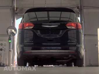 2017 Chrysler Pacifica Hybrid Touring Plus 121.6" WB - miniatura 7