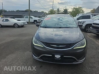 2017 Chrysler Pacifica Hybrid Touring Plus 121.6" WB – miniatura 2