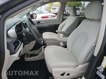 2017 Chrysler Pacifica Hybrid Touring Plus 121.6" WB - miniatura 6