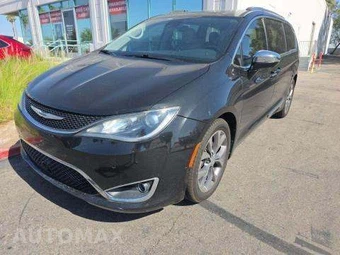 2017 Chrysler Pacifica Limited 121.6" WB