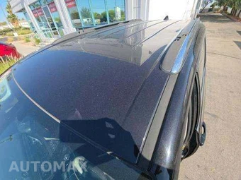 2017 Chrysler Pacifica Limited 121.6" WB – miniatura 12