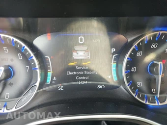 2017 Chrysler Pacifica Limited 121.6" WB – miniatura 12