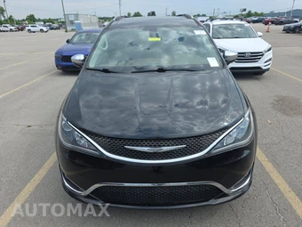 2017 Chrysler Pacifica Limited 121.6" WB – miniatura 2