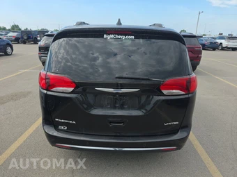 2017 Chrysler Pacifica Limited 121.6" WB – miniatura 5
