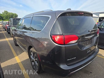 2017 Chrysler Pacifica Limited 121.6" WB - miniatura 6