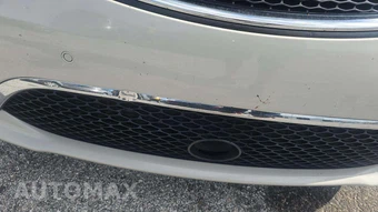 2017 Chrysler Pacifica Limited 121.6" WB – miniatura 23