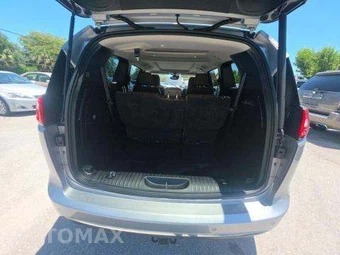 2017 Chrysler Pacifica Limited 121.6" WB – miniatura 15