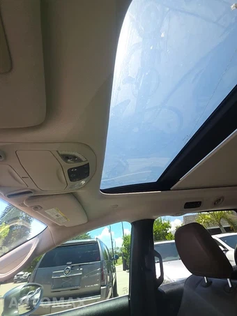 2017 Chrysler Pacifica Limited 121.6" WB – miniatura 29