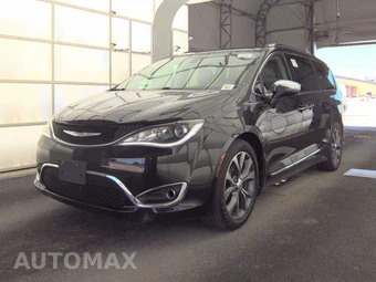 2017 Chrysler Pacifica Limited 121.6" WB
