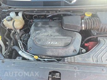2017 Chrysler Pacifica Limited 121.6" WB – miniatura 16