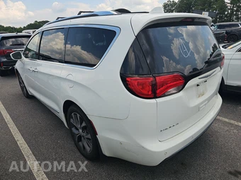 2017 Chrysler Pacifica Limited 121.6" WB – miniatura 6