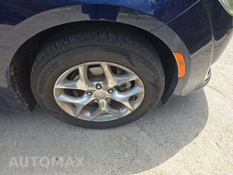 2017 Chrysler Pacifica Limited 121.6" WB – miniatura 31