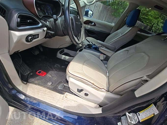 2017 Chrysler Pacifica Limited 121.6" WB – miniatura 6