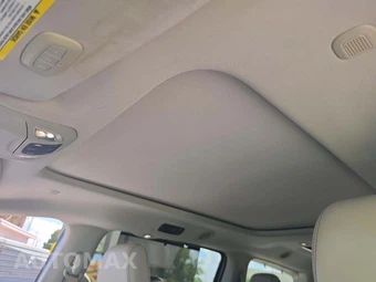 2017 Chrysler Pacifica Limited 121.6" WB – miniatura 11