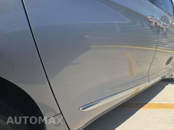 2017 Chrysler Pacifica Limited 121.6" WB – miniatura 30