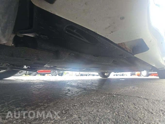2017 Chrysler Pacifica Limited 121.6" WB – miniatura 4