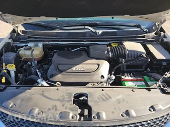 2017 Chrysler Pacifica LX 121.6" WB – miniatura 16