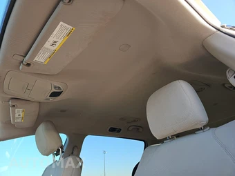 2017 Chrysler Pacifica LX 121.6" WB – miniatura 18