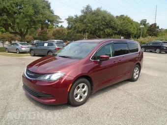 2017 Chrysler Pacifica LX 121.6" WB - car from the USA, Manheim Buy-Now listing at AUTOMAX