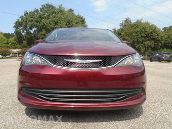 2017 Chrysler Pacifica LX 121.6" WB - miniatura 20