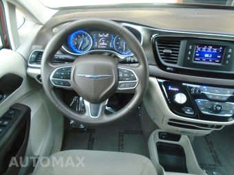 2017 Chrysler Pacifica LX 121.6" WB - miniatura 59