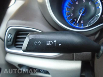 2017 Chrysler Pacifica LX 121.6" WB - miniatura 64
