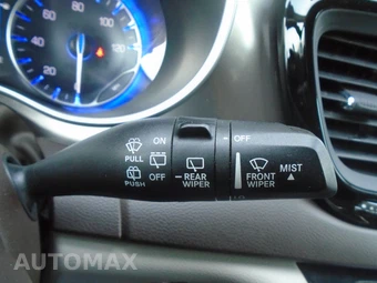 2017 Chrysler Pacifica LX 121.6" WB - miniatura 67