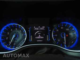 2017 Chrysler Pacifica LX 121.6" WB - miniatura 68