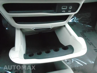 2017 Chrysler Pacifica LX 121.6" WB - miniatura 86