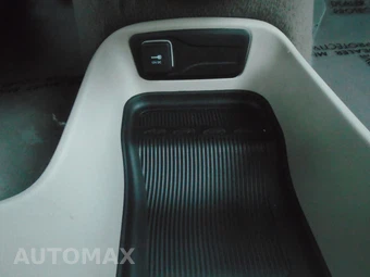 2017 Chrysler Pacifica LX 121.6" WB - miniatura 87