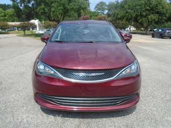 2017 Chrysler Pacifica LX 121.6" WB - miniatura 9